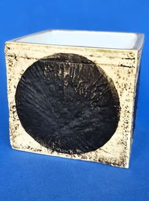 Troika St Ives Rough Textured Ware Cube