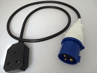 1000mm Fly Lead Converter 16 Amp Plug to Standard 13 Amp Socket 240V