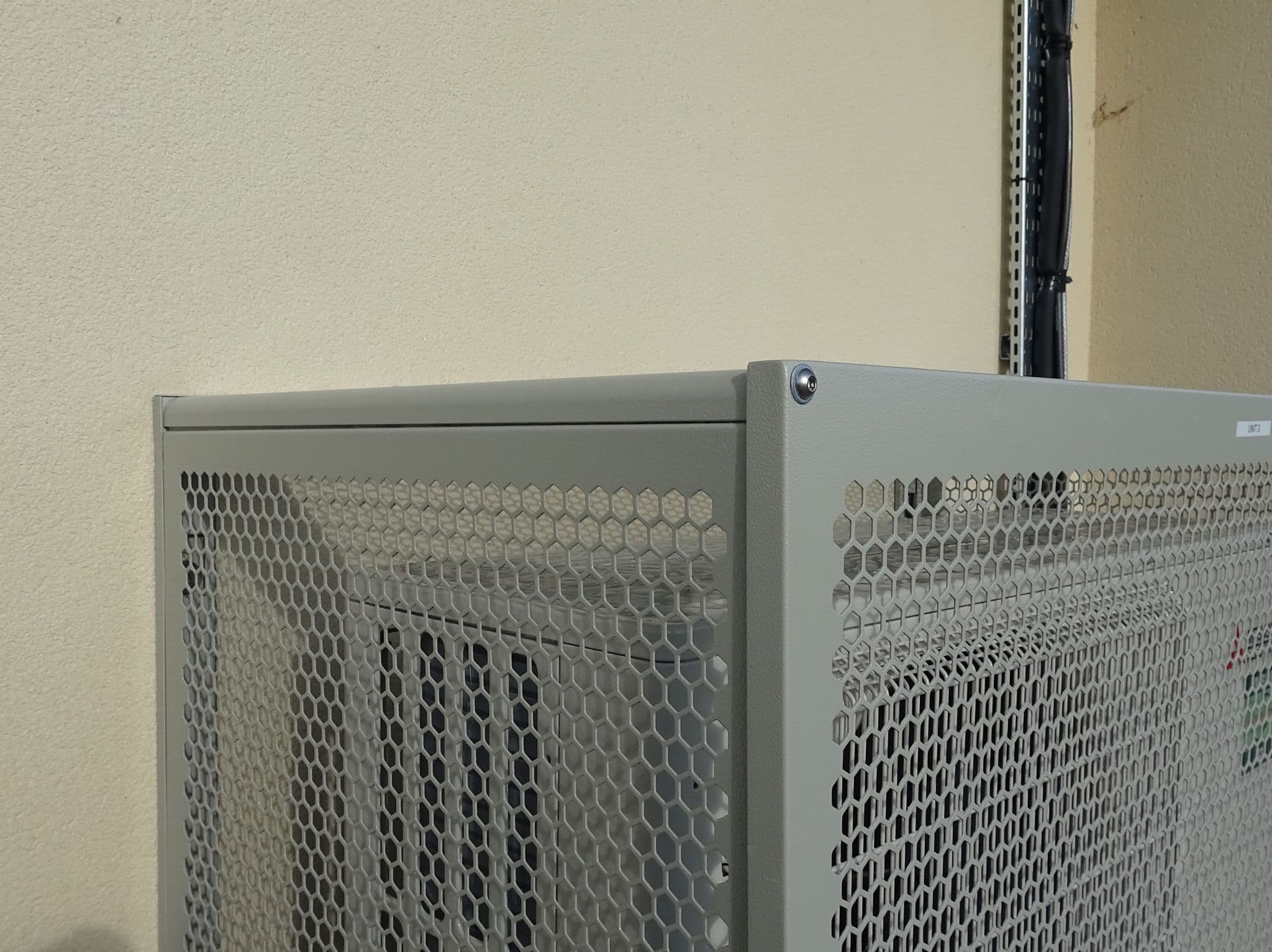 Air Conditioning Condensing Unit Small Protective Cage CG2S01