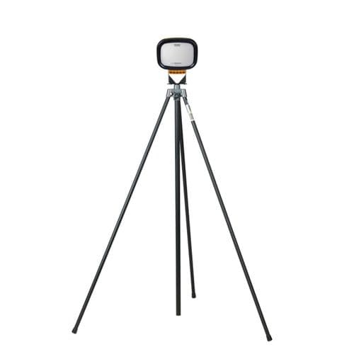 Defender LED3000S E705661 Single with Swing Leg Tripod 3000 Lumens 110V~50Hz
