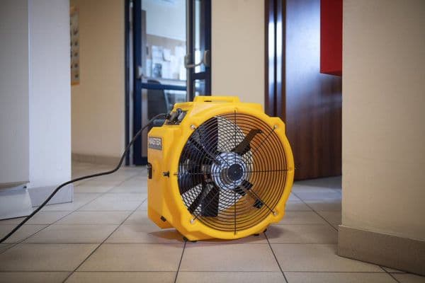 Master DFX20 Industrial Cooling Fan 40cm Blade 2-Speed 6450 m³/h Airflow 240V~50Hz