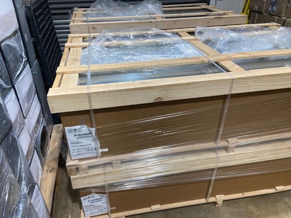 Mitsubishi Heavy Industries Air Conditioning FDU200VH Ducted 20Kw/68000Btu Heat Pump 415V~50Hz