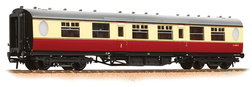 34-411 Bachmann Branchline Thompson Composite Corridor BR Crimson & Cream