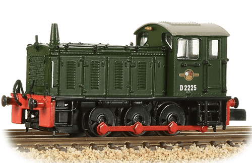371-055  Farish Class 04 D2225 BR Green (Late Crest)