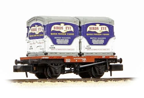 377-341D Conflat Wagon BR Bauxite (Early) with x2 AF Containers 'Birds Eye' (1)