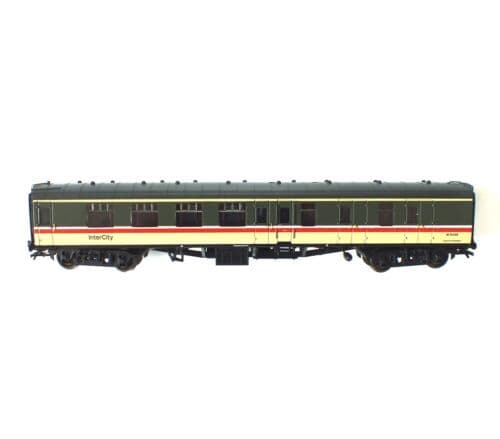 39-080A Bachmann 39-080 BR Mk1 BSK brake 2nd corridor in Intercity livery