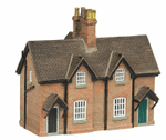 42-0021  Scenecraft Rural Workers Cottages
