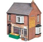 42-0046  Scenecraft Corner Store