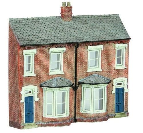 42-202B Scenecraft Low Relief Front Terraced Houses