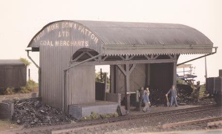 525 Ratio: TRACKSIDE BUILDINGS  Coal/Timber Merchants (160mm x 105mm)