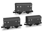 942004 -Rapido Trains SECR Wagons Pack 4 - SECR Livery 10t Covered Vans (Dia.1426)