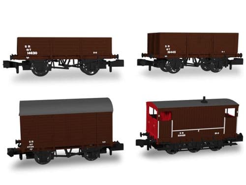 942009 Rapido Trains  SECR Wagons Pack 1 - SR post-36 Livery Freight Train