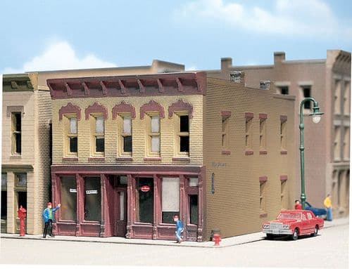 DPM50200 Hayes Hardware N Scale