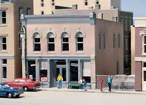 DPM50400 Char's Soda Shoppe N Scale