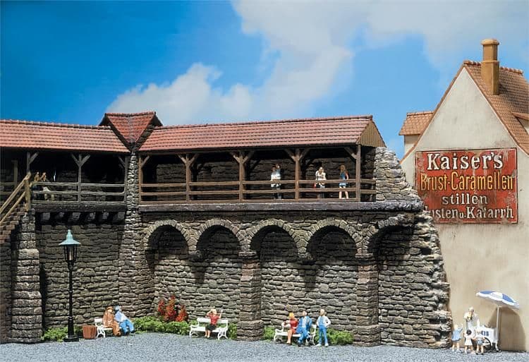 Faller 130401 HO Scale Old Town Wall Set Era I