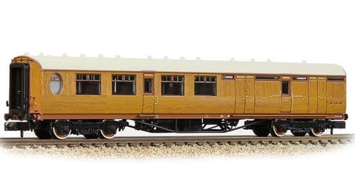 Farish 376-275A  LNER Thompson Brake Third Corridor LNER Teak Effect