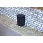 Gaugemaster GM464 OO Scale Litter Bins 3pcs (Pre-Built)