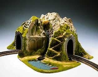 Noch 05170  HO Scale Curved Single Track Tunnel & Pond