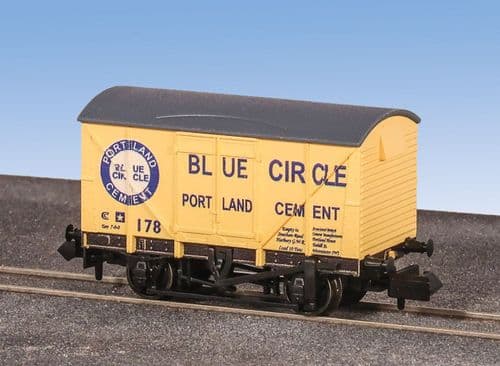 NR2003P Peco 12Ton Box Van Blue Circle Livery