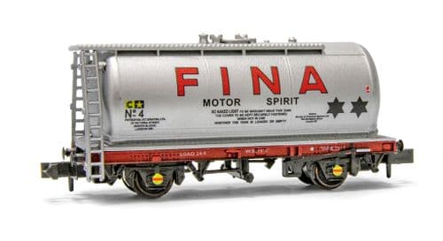 NR76P  Peco N Scale Tank Wagon 15ft WB Fina Motor Spirit No. 4