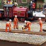 OSBF135 OO Gauge Network Rail Track Workers (painted) (pack of 4)