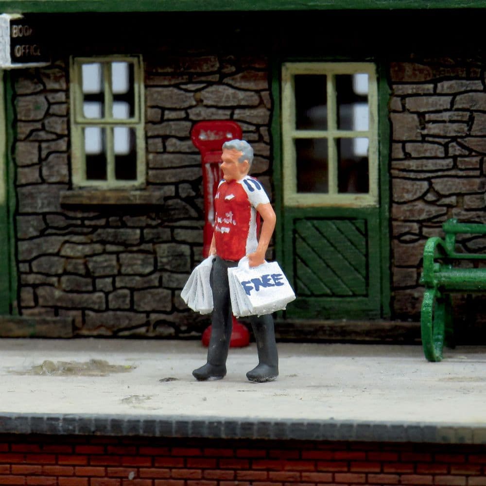 OSBF166 OO Gauge Free Gear Kier painted figure Kier Starmer