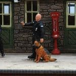 OSBF187 OO Gauge Figures Police Dog & Handler (painted)