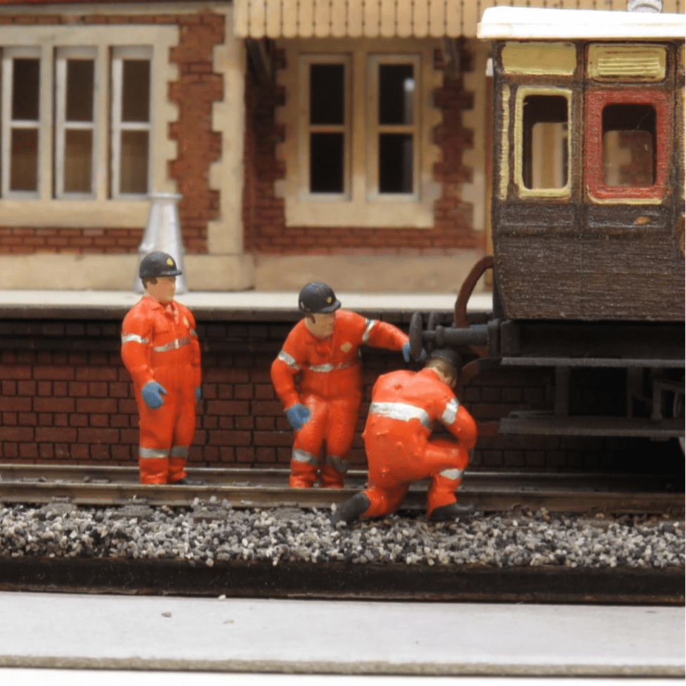 Oo Scale Statue OSBF201 OO Gauge 1 76 TMD Workers Painted Figure pack