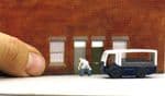 OSBFTT034 TT 1:120 Scale Milkman (painted)