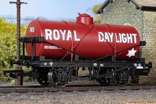 Oxford Rail 76TK2010 12T Tank Wagon - Royal Daylight No.745