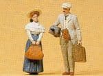 Preiser 45052 Couple with Luggage