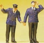 Preiser 45124 - G Scale Signal Box Workers