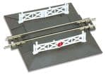 ST20 Peco: Straight Level Crossing, complete with 2 ramps & 4 gates