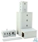 Walthers Cornerstone 933-3860 Prairie Co-Op Elevator Kit