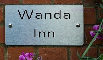 Wanda Inn -Funny House Name Sign Plaque- Ideal housewarming gift