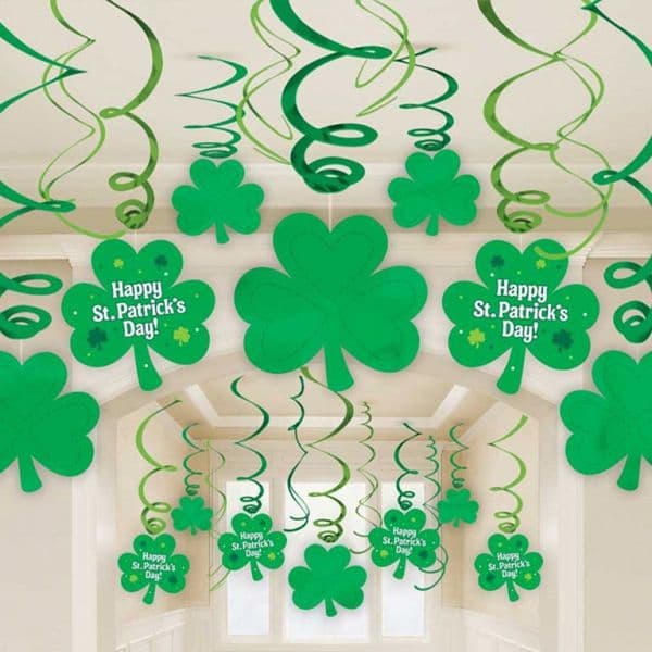 St Patrick's Day Swirl Hanging Decorations 30pck