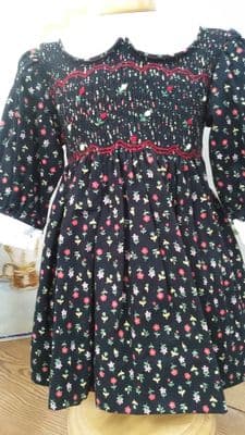 Long sleeves floral smocked dress