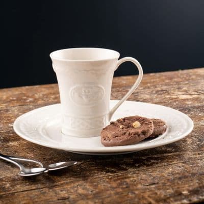 Belleek Claddagh Mug and Tray Set