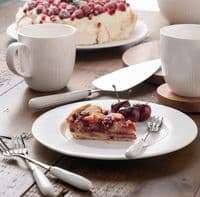Belleek Living Erne Pastry Set
