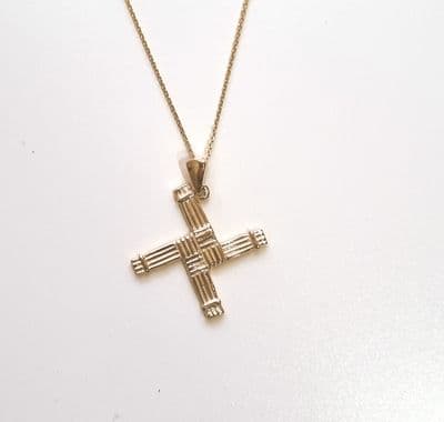 Facet Gold St. Brigid's Cross Pendant 10 carat