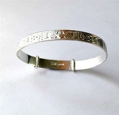Sterling Silver Irish Claddagh Expandable Baby Bangle