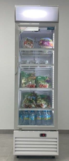 Unifrost GDR300 Upright Display Chiller 300L (Promotion Price)