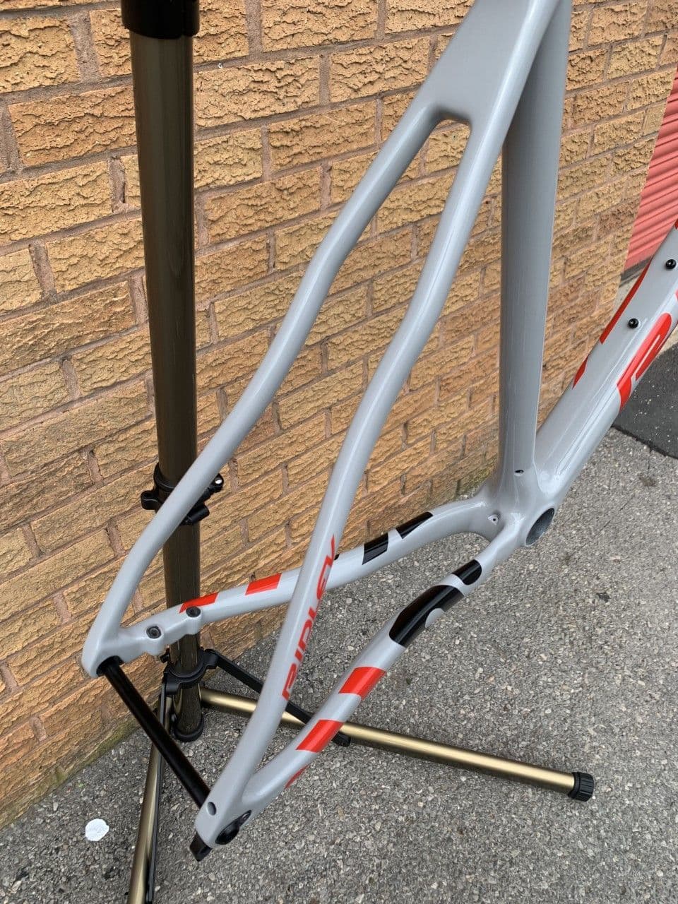 Ridley XNight D Steerer Carbon Cyclocross Disc Frameset Red