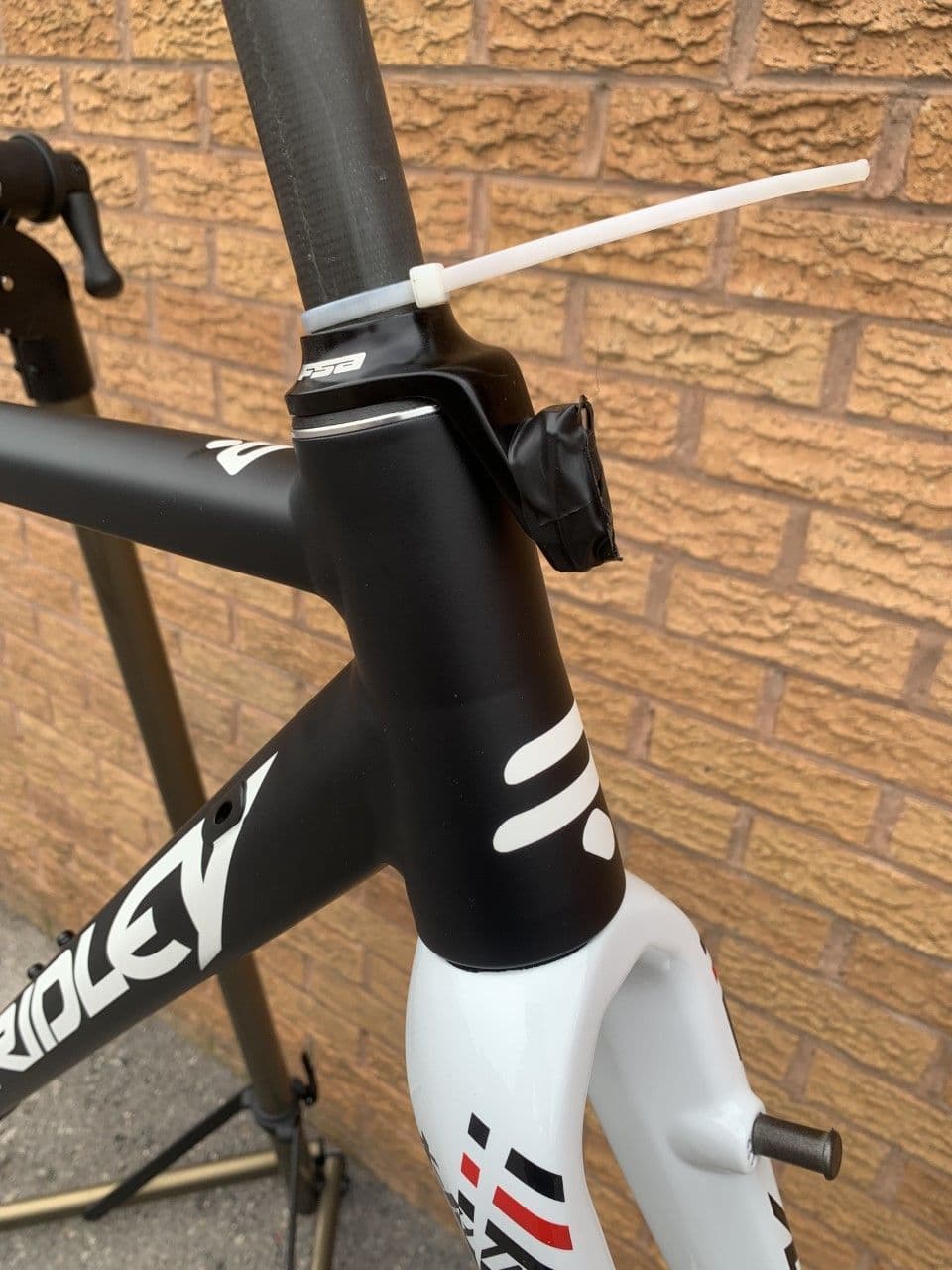 Ridley XRide Alloy Cyclocross Canti Rim Brake Frameset White/Red Fork