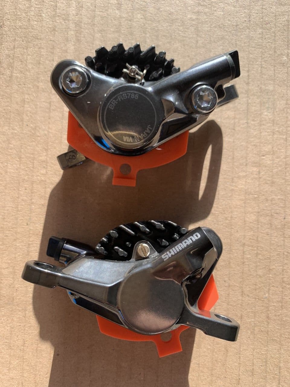 Shimano GRX RX600 1 x 11 Mechanical Hydraulic Post Mount Disc Brake Set