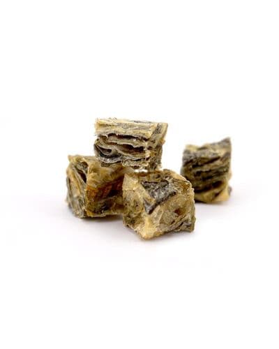 NATURAL TREATS Skippers Small Fish Skin Cubes - 1kg / 500g
