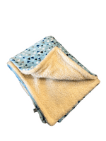 Paws Made Super Soft Blanket - BLUE TRIANGLE - Crate Cage Blanket Dog Bed