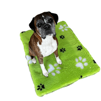 Pawstrading™ Anti-Slip Backed Veterinary Fleece Bedding Dog Bed / Mat LIME GREEN