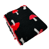 Pawstrading™ Anti-Slip Backed Veterinary Fleece Bedding Dog Bed / Mat MUSHROOM - Black & Red