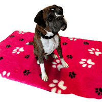 Pawstrading™ Anti-Slip Backed Veterinary Fleece Bedding Dog Bed / Mat PINK DUO